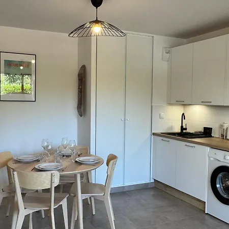 2 Pièces à Houlgate, Proche Plage, Avec Balcon Et Parking - Fr-1-487-382 Houlgate