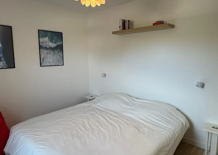 2 Pièces à Houlgate, Proche Plage, Avec Balcon Et Parking - Fr-1-487-382 * Houlgate